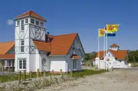  Een 8-persoons woning op Landal Strand Resort Nieuwvliet-Bad 
