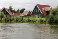 Kenmerkend aan Landal Waterparc Veluwemeer zijn de schitterende bungalows