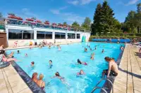 Buitenzwembad op Bertrix