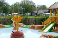 Peuterbadje buiten