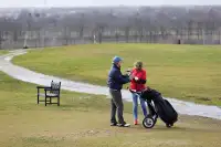 Stel speelt Golf