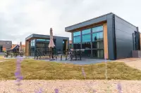Vakantiewoningen gelegen aan het water