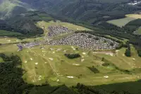 Luchtfoto van Roompot Ferienresort Cochem